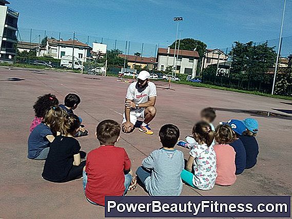 Esercizi E Creativo Gioco Di Tennis Per Bambini