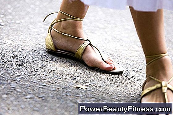 How To Prevent The Toes From Delirium Of Shoes Without Toe