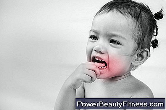 Que Pouvez-Vous Faire Pour Un Enfant Qui A Mal Aux Dents?